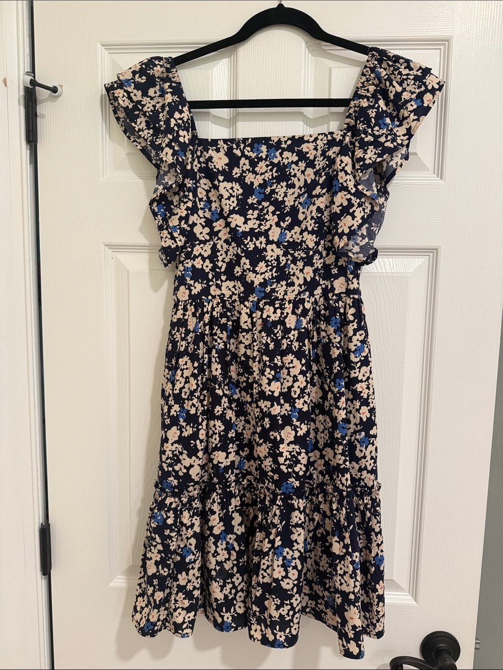 Pinch Navy Floral Flutter-Sleeve Sundress with Cream and Blue Blossoms sz small